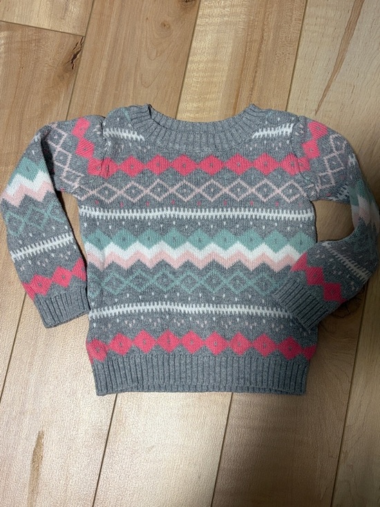 Carter's Other - Beautiful knit sweater
